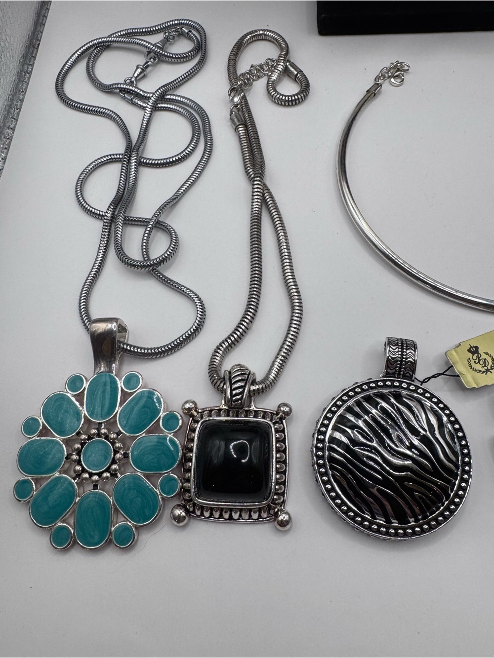 Premier Designs  Jewelry Lot of 31 pieces - Picture 5 of 16